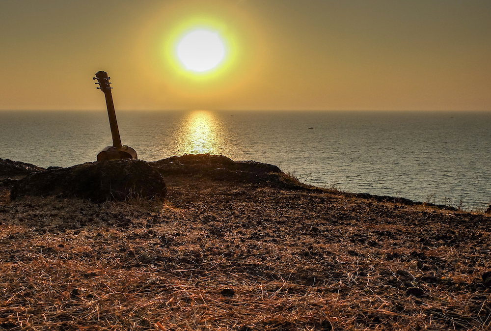 guitar on beach, sand, beach, sunset, live music on beach, beachy music, live music