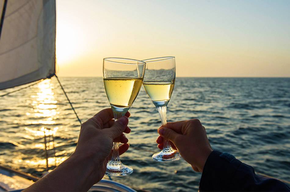 romantic sunset cruise anna maria island with champagne romantic sunset cruise anna maria island with champagne