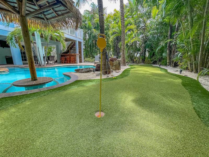 backyard of Two Pina Coladas in Anna Maria