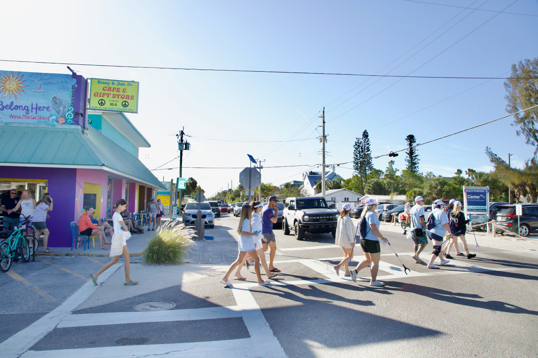 Caring for the Coast: Anna Maria Island Accommodations Supports Local Beach Cleanup Efforts